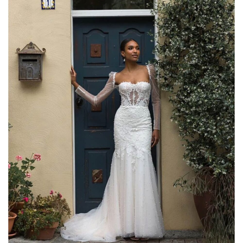 Madi Lane Peralina Wedding Dress